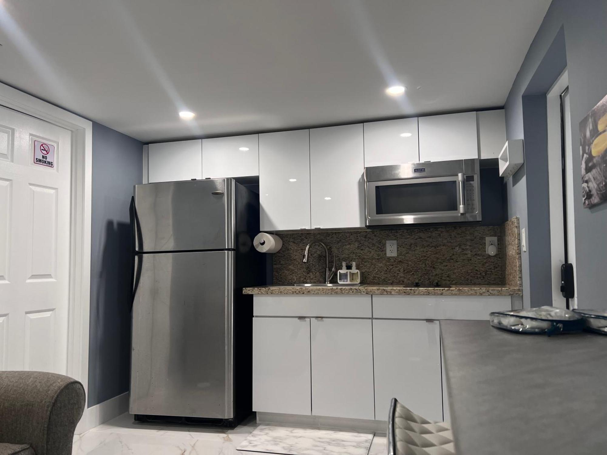 Modern Apartment Near Wynwood! Майами Экстерьер фото